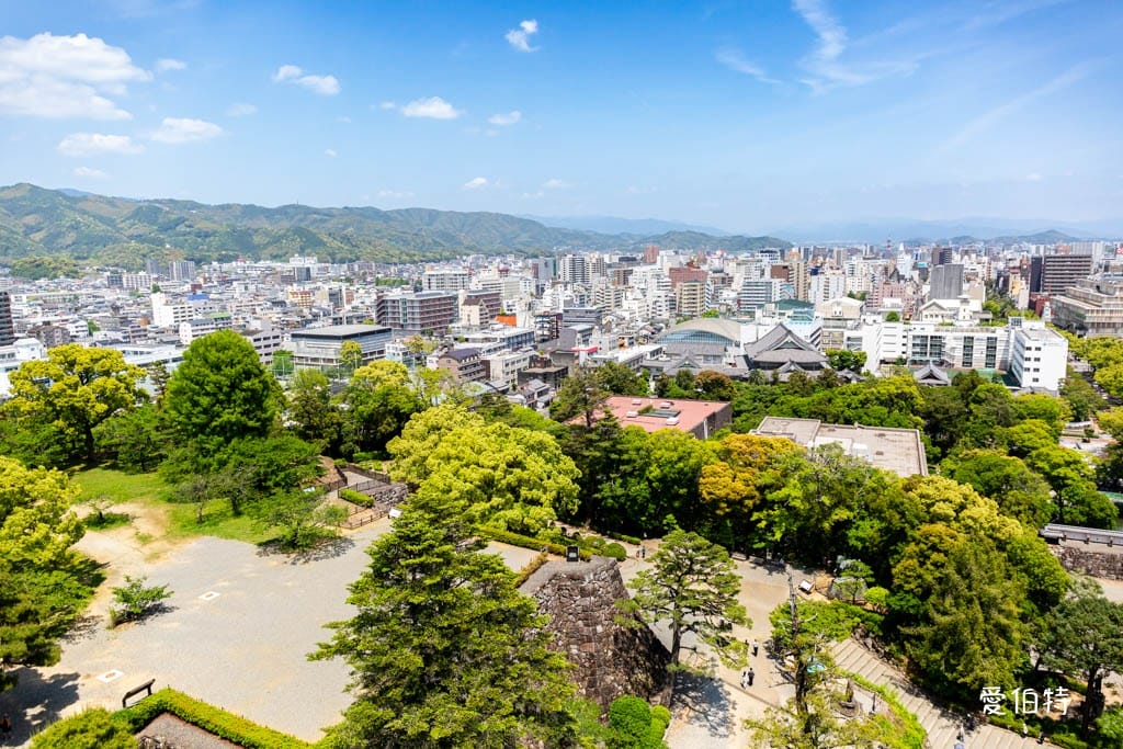 高知必去景點｜高知城，日本100名城，唯一保留整個本丸建築群的古城