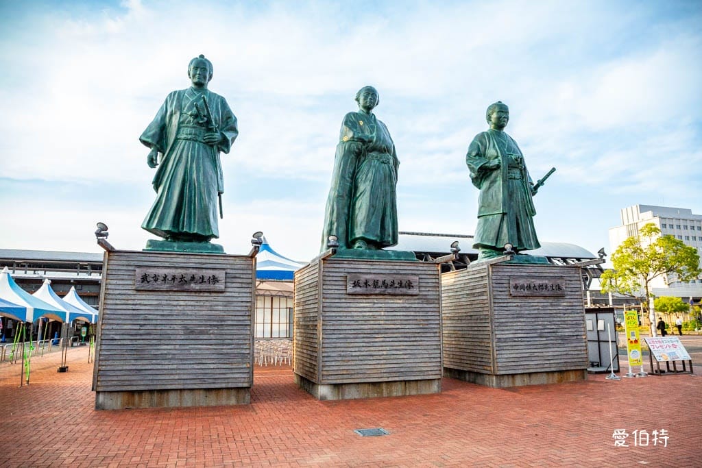 高知必去景點｜高知城，日本100名城，唯一保留整個本丸建築群的古城