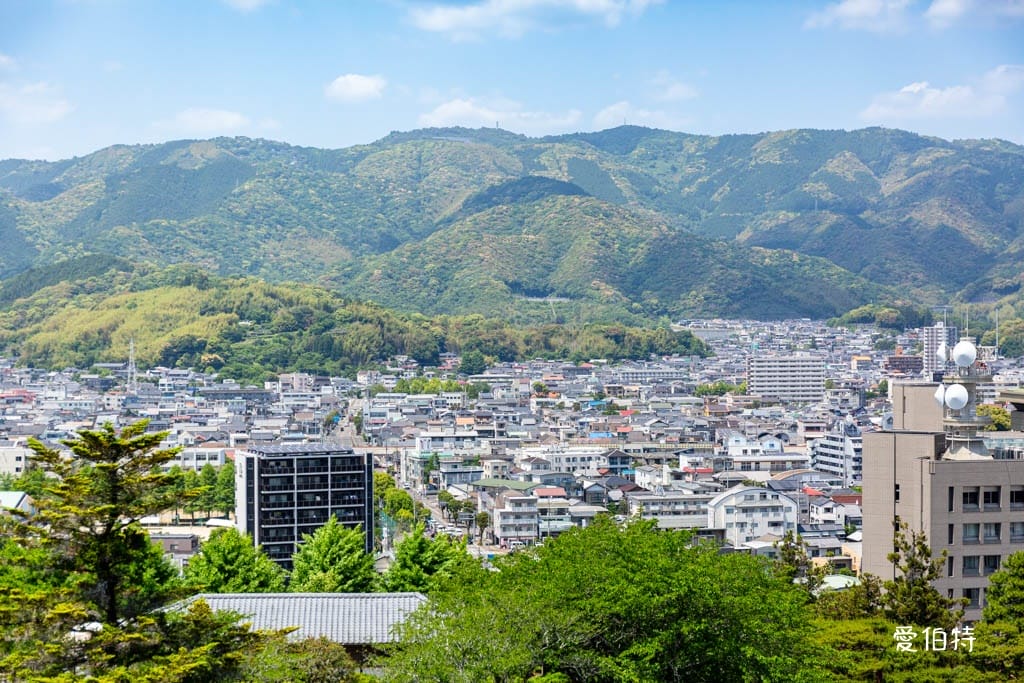 高知必去景點｜高知城，日本100名城，唯一保留整個本丸建築群的古城