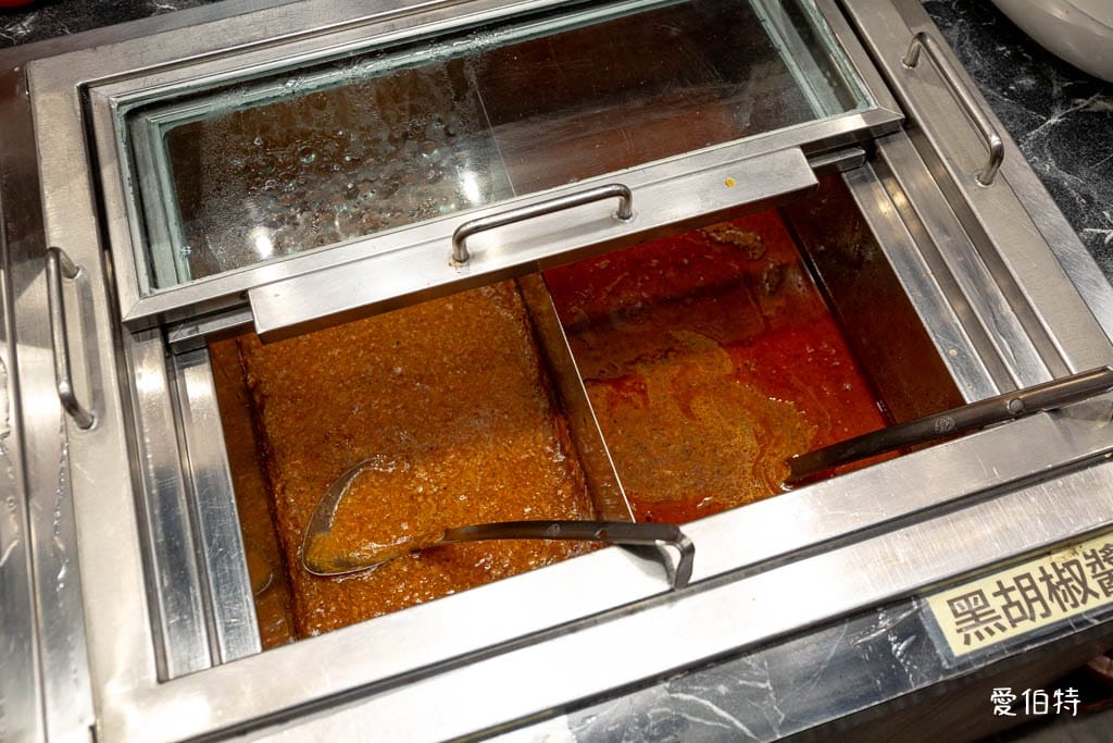 艾佳牛排館｜桃園藝文特區吃到飽，300元爽吃70道Buffet