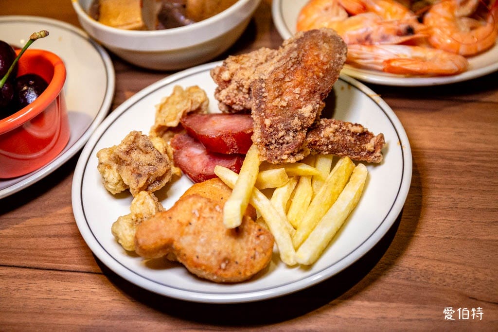 艾佳牛排館｜桃園藝文特區吃到飽，300元爽吃70道Buffet