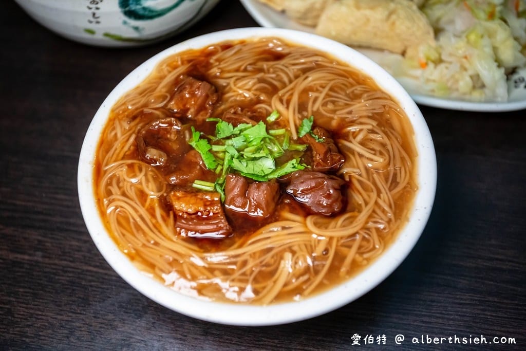 中壢中山東路美食|黃老爹紅燈籠,麻辣鴨血煲/臭豆腐好吃必點 - 第14張圖 中壢中山東路美食|黃老爹紅燈籠,麻辣鴨血煲/臭豆腐好吃必點