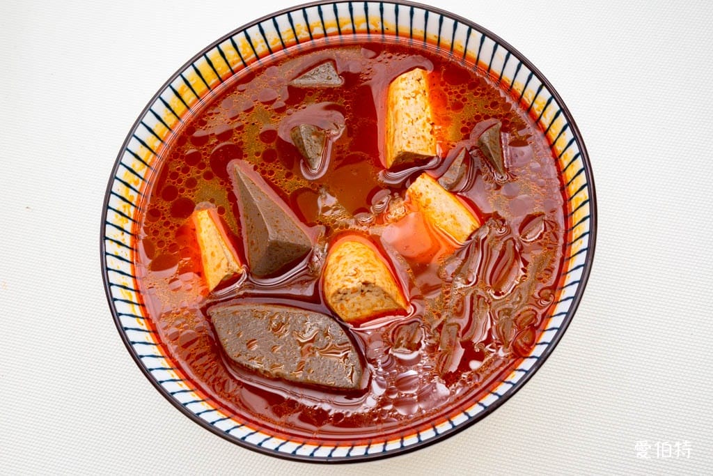 藍海饌牛肉麵好吃嗎?常溫保存6分鐘即食,網推肉超大塊 - 第40張圖 藍海饌牛肉麵好吃嗎?常溫保存6分鐘即食,網推肉超大塊