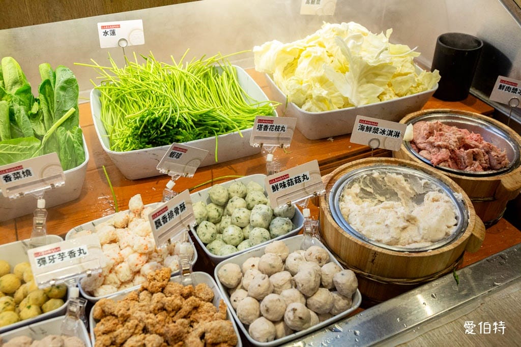 桃園火鍋吃到飽推薦｜和牛涮同德店，858澳洲和牛、炙燒壽司鯛魚燒
