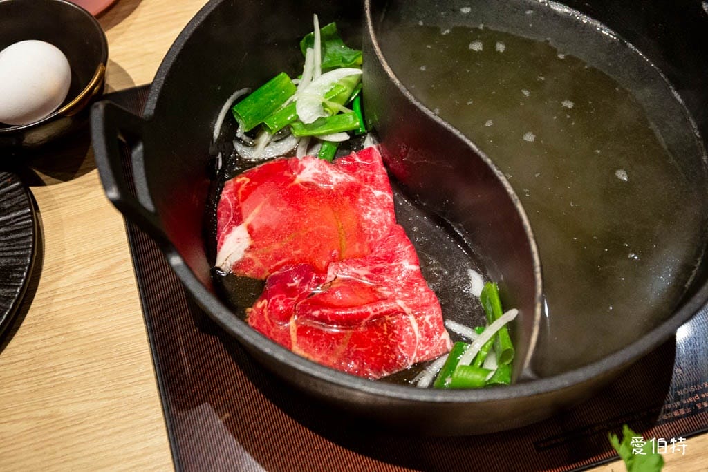 桃園火鍋吃到飽推薦｜和牛涮同德店，858澳洲和牛、炙燒壽司鯛魚燒