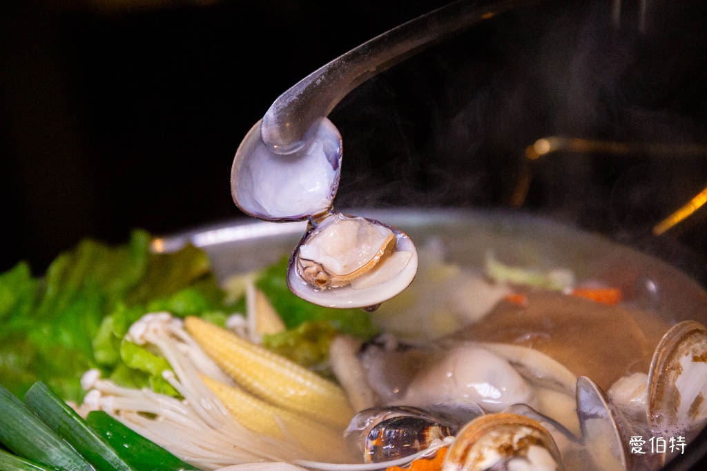 桃園藝文特區美食｜Roado麓島居酒聚場，午餐到宵夜，聚餐小酌首選 @愛伯特