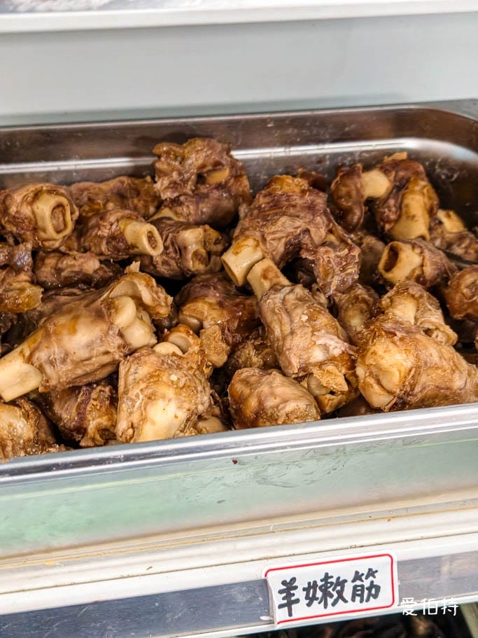 正老林羊肉爐大溪店｜桃園火鍋吃到飽，湯頭鮮甜，羊大骨、肉片