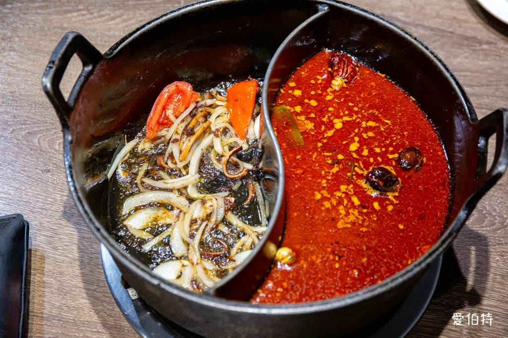 中壢肉多多火鍋吃到飽|平假日不限時!輕量級套餐299元起,蔬食自助吧吃到飽,CP值超高!(西門店.淡水店例假日除外,湯底.服務費另計) - 第28張圖 中壢肉多多火鍋吃到飽|平假日不限時!輕量級套餐299元起,蔬食自助吧吃到飽,CP值超高!(西門店.淡水店例假日除外,湯底.服務費另計)