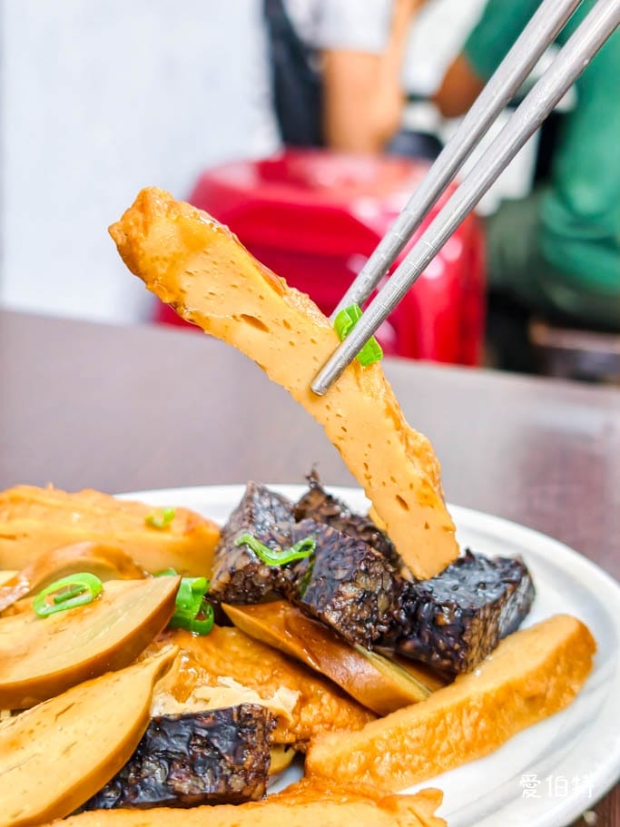 桃園平鎮范媽媽客家麵食館｜必點生煎蘿蔔糕，紅燒湯麵系列