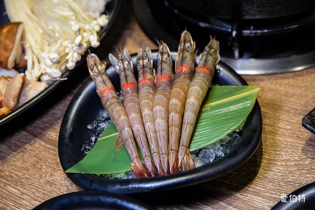 中壢肉多多火鍋吃到飽|平假日不限時!輕量級套餐299元起,蔬食自助吧吃到飽,CP值超高!(西門店.淡水店例假日除外,湯底.服務費另計) - 第40張圖 中壢肉多多火鍋吃到飽|平假日不限時!輕量級套餐299元起,蔬食自助吧吃到飽,CP值超高!(西門店.淡水店例假日除外,湯底.服務費另計)