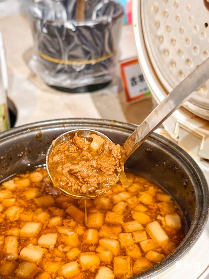 中壢肉多多火鍋吃到飽|平假日不限時!輕量級套餐299元起,蔬食自助吧吃到飽,CP值超高!(西門店.淡水店例假日除外,湯底.服務費另計) - 第15張圖 中壢肉多多火鍋吃到飽|平假日不限時!輕量級套餐299元起,蔬食自助吧吃到飽,CP值超高!(西門店.淡水店例假日除外,湯底.服務費另計)