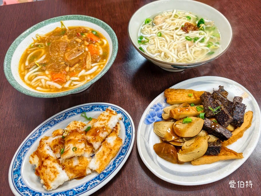 桃園平鎮范媽媽客家麵食館｜必點生煎蘿蔔糕，紅燒湯麵系列