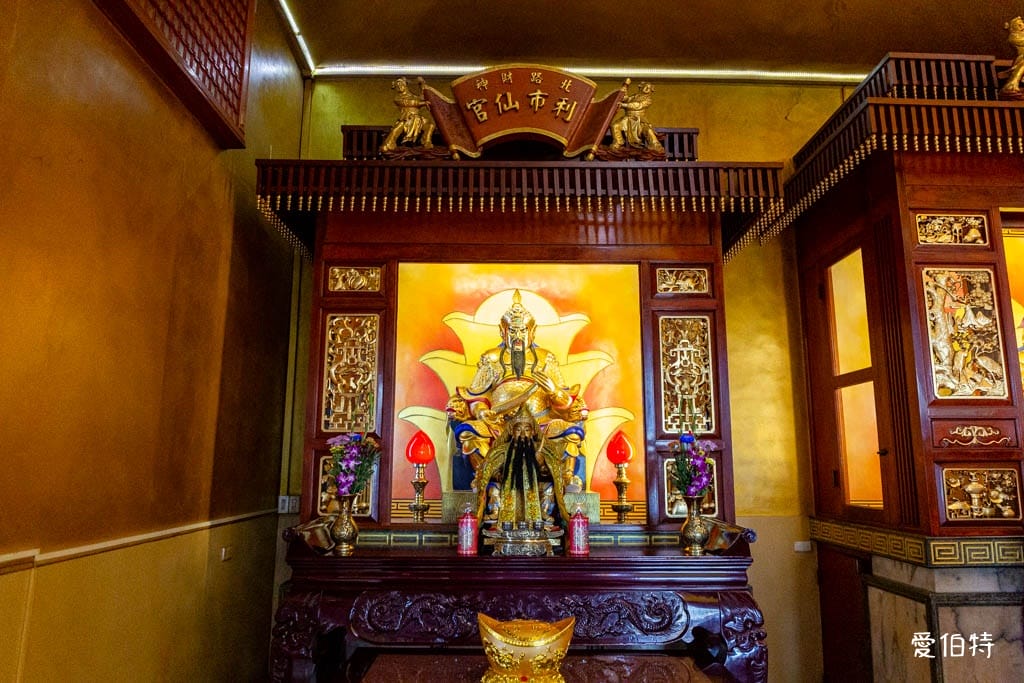 新竹香山財神廟｜坐擁金山銀海求財聖地，補財庫遠眺香山觀海