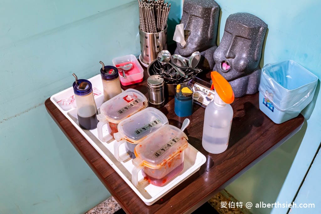 腹麵（南門市場鴨肉麵）｜桃園小吃推薦，銅板價格古早味用料實在