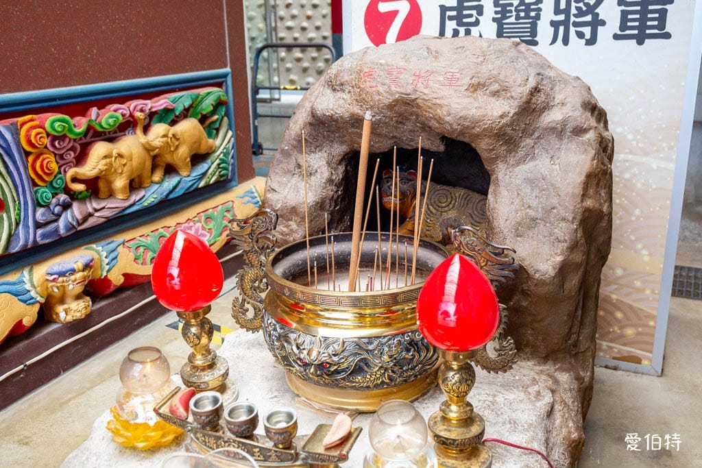 新竹香山財神廟｜坐擁金山銀海求財聖地，補財庫遠眺香山觀海