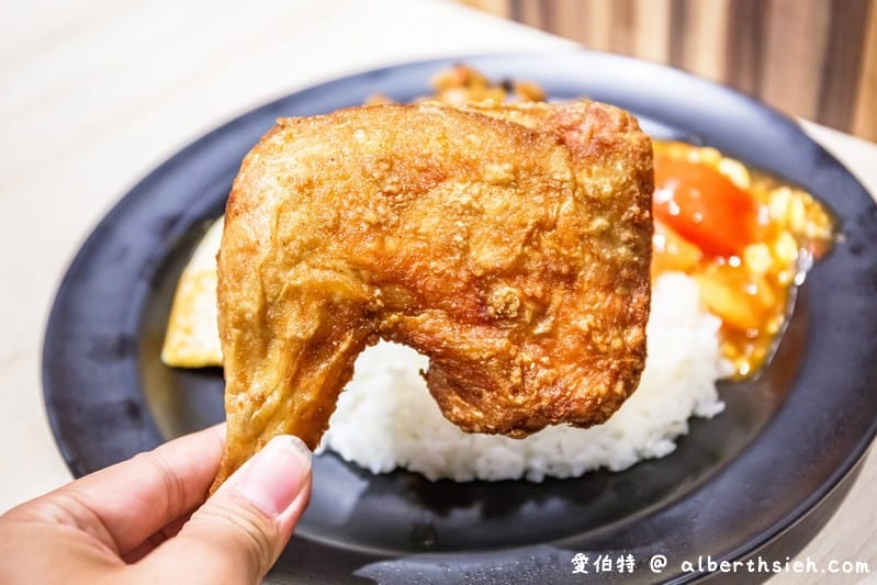 蔡家排骨長庚店｜林口龜山外送便當推薦，雞腿，比臉大雞排飯