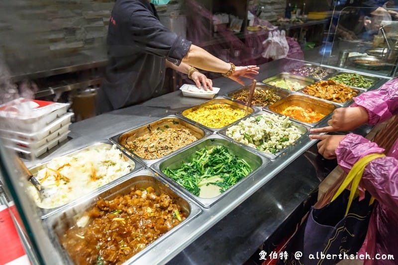 蔡家排骨長庚店｜林口龜山外送便當推薦，雞腿，比臉大雞排飯