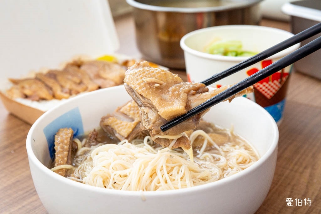 中壢忠貞市場美食推薦｜名家當歸鴨中壢龍東店
