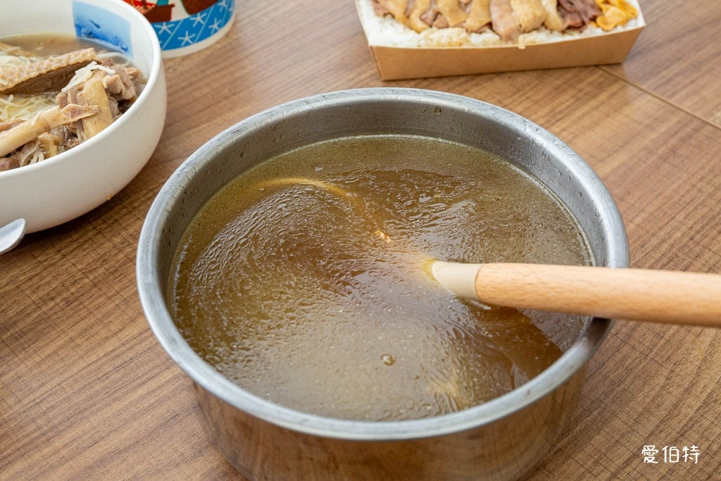 中壢忠貞市場美食推薦｜名家當歸鴨中壢龍東店