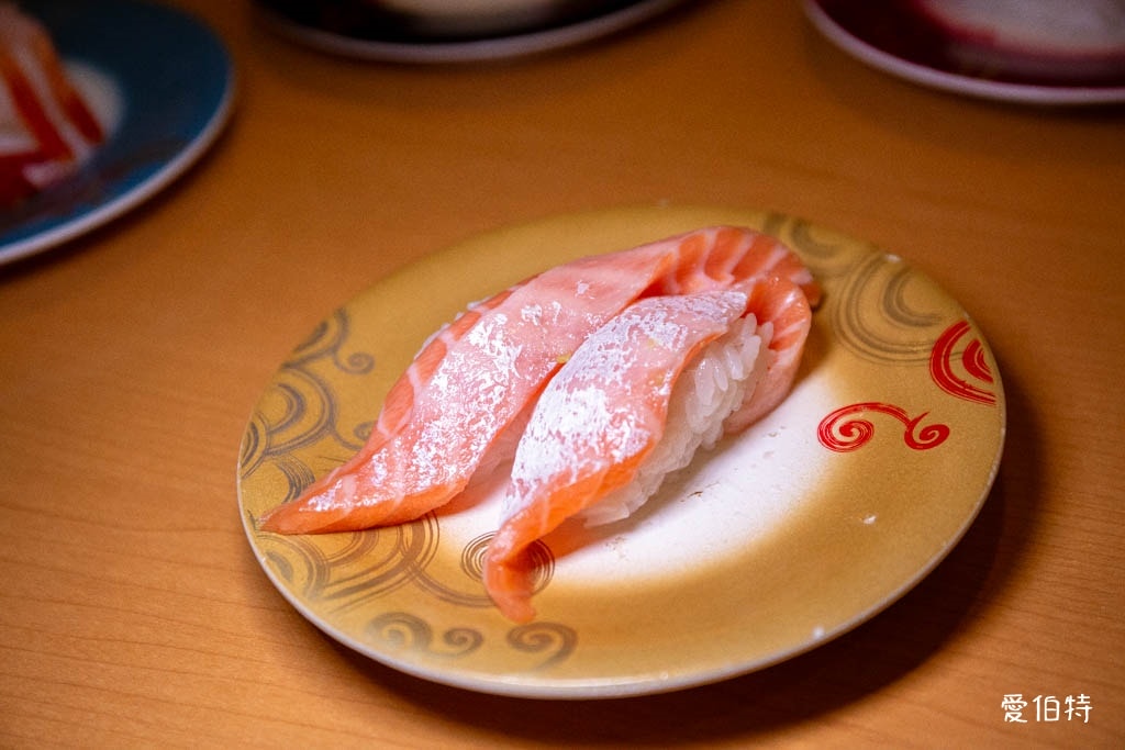 北海道札幌美食推薦｜迴轉壽司Toriton豐平店，道民最愛超人氣壽司店