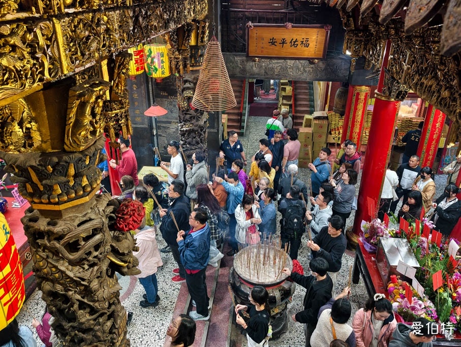 想朝聖粉紅超跑？苗栗白沙屯拱天宮參拜攻略交通