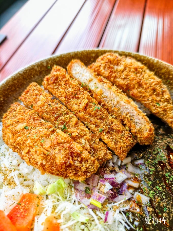 中原大學美食推薦｜咖喱就好啦，酥脆豬排必吃還可免費加飯加醬