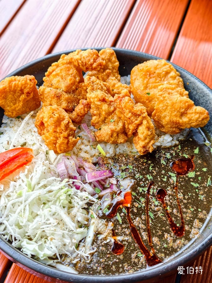 中原大學美食推薦｜咖喱就好啦，酥脆豬排必吃還可免費加飯加醬