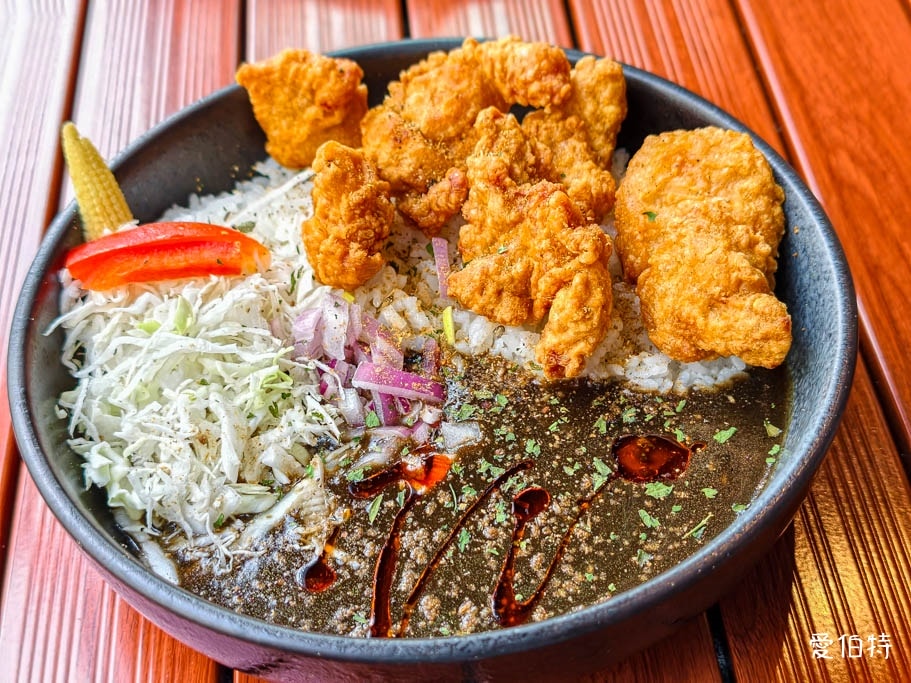 中原大學美食推薦｜咖喱就好啦，酥脆豬排必吃還可免費加飯加醬