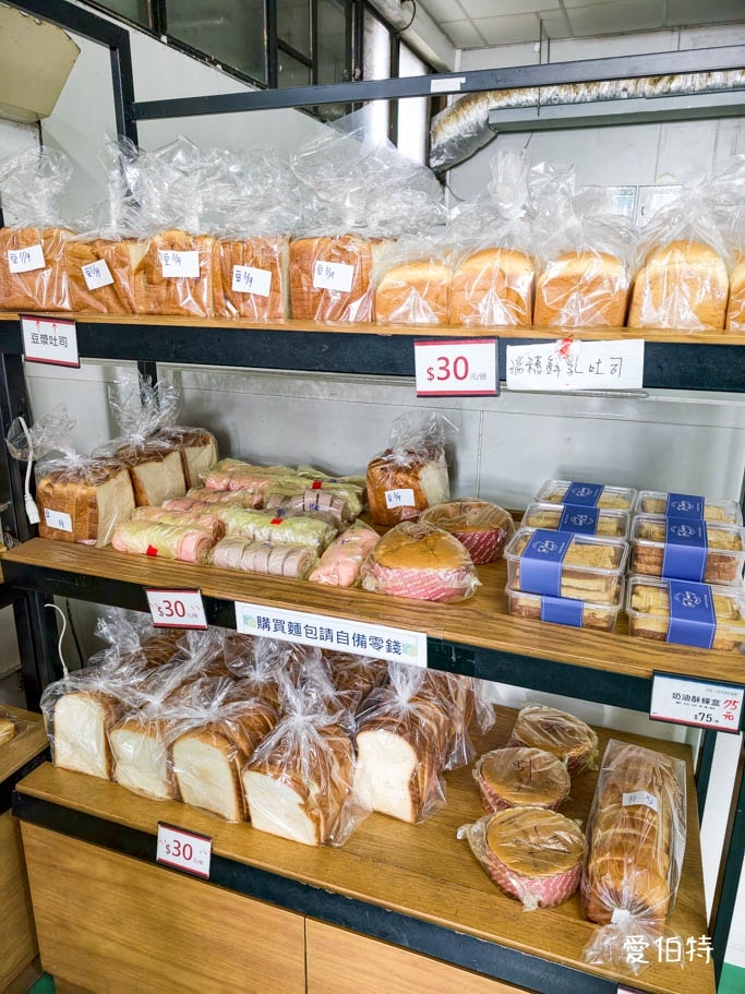 林口美食｜華福食品NG麵包5元起，24小時營業，唐璞烘焙代工廠
