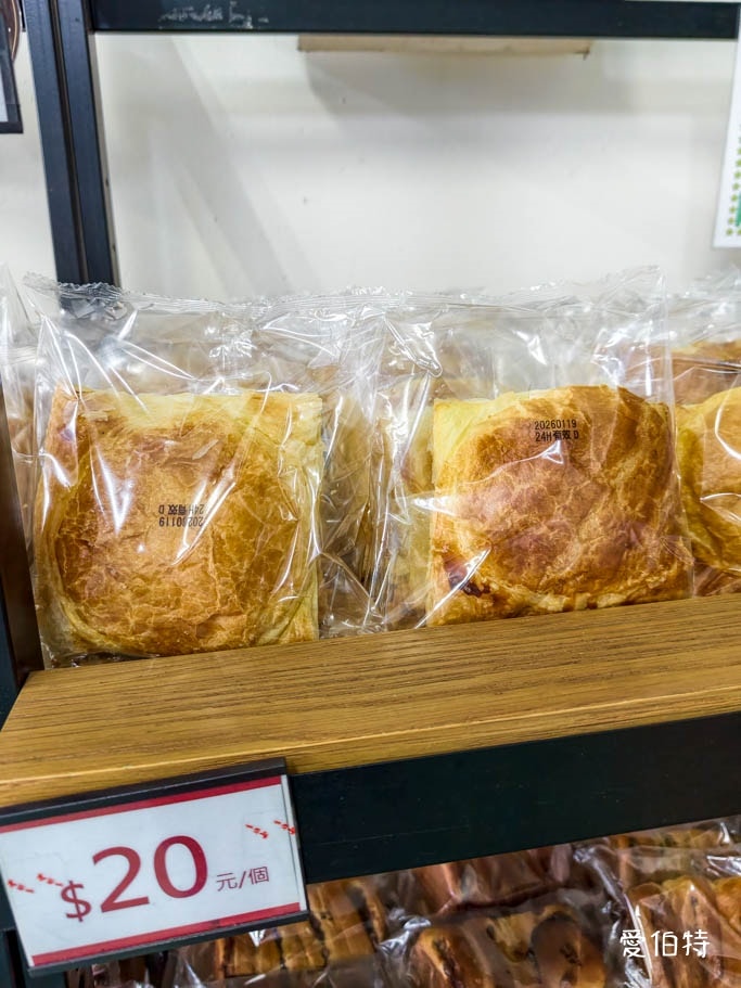 林口美食｜華福食品NG麵包5元起，24小時營業，唐璞烘焙代工廠