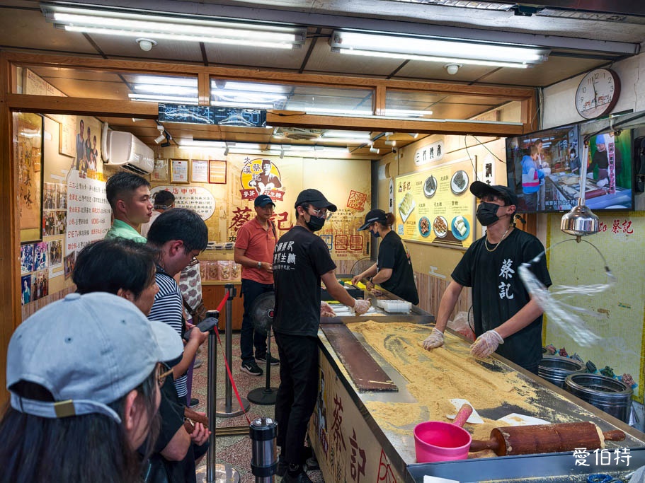 大溪老街排隊美食推薦｜蔡記麥芽花生糖