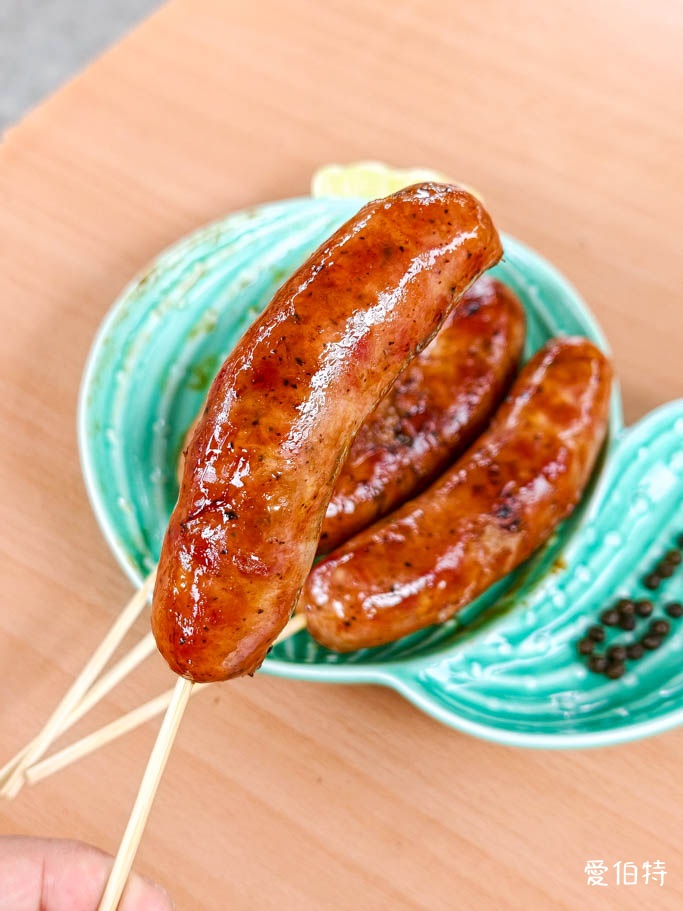 花蓮吉安美食|慶修院馬告香腸,號稱世界最好吃的香腸 - 第9張圖 花蓮慶修院馬告香腸