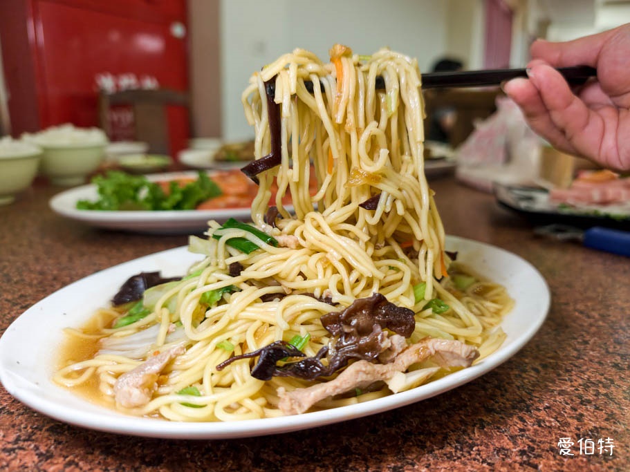 桃園竹圍漁港海鮮推薦|賜福船長的店,在地20年價格透明附停車場 - 第17張圖 桃園竹圍漁港美食推薦|賜福船長的店