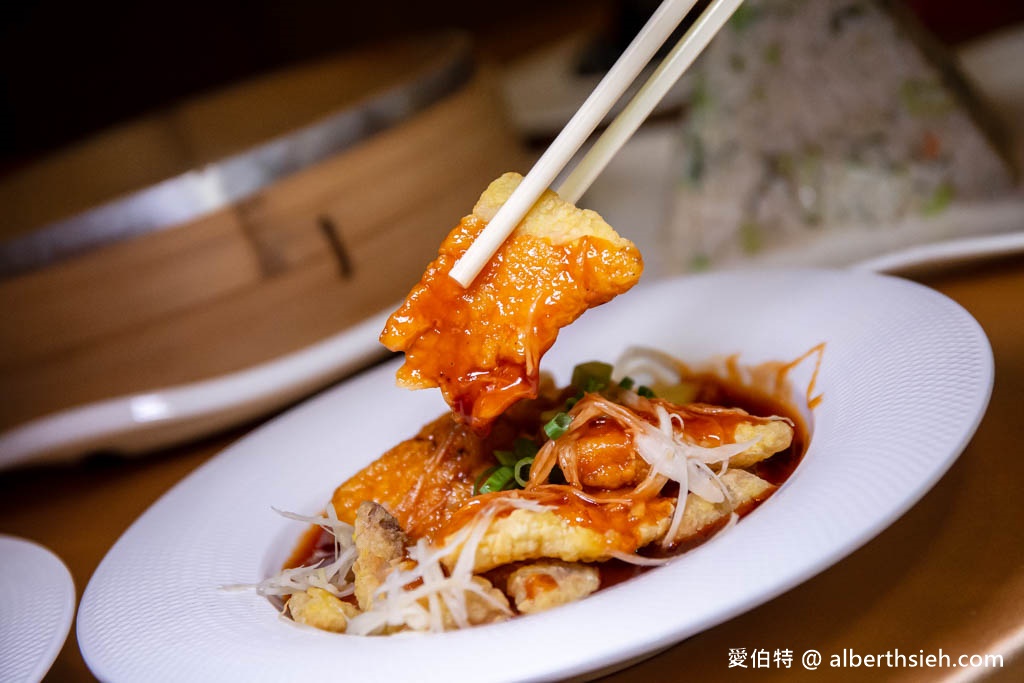 晶粵軒烤鴨餐廳．桃園藝文特區美食（櫻桃鴨現場片鴨秀，烤鴨全餐3吃必點，晶宴會館新品牌） @愛伯特