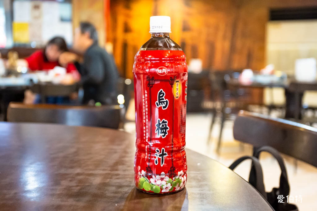 台灣磚窯雞三峽店（菜單龍眼木烤雞，餐點份量多，雞油拌飯免費吃到飽） @愛伯特