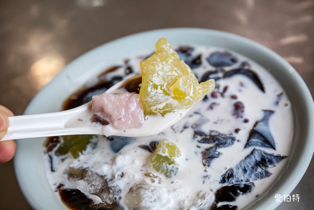 桃園吉品天然豆花｜豆花只要30元，仙草凍也好好吃 @愛伯特