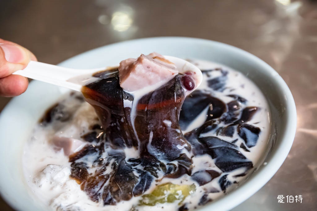 桃園吉品天然豆花｜豆花只要30元，仙草凍也好好吃 @愛伯特