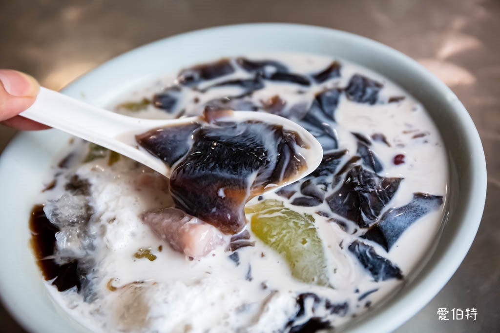 桃園吉品天然豆花｜豆花只要30元，仙草凍也好好吃 @愛伯特