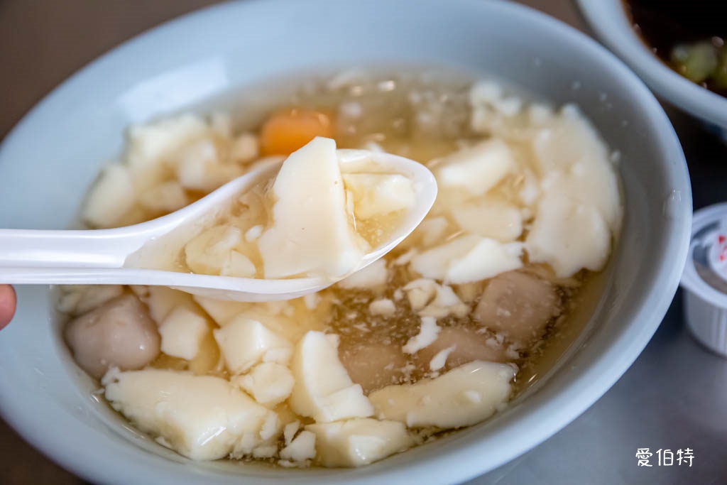 桃園吉品天然豆花｜豆花只要30元，仙草凍也好好吃 @愛伯特
