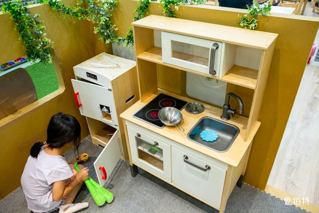 桃園室內免費親子景點|中壢五權親子館,6歲以下放電必去! - 第30張圖 中壢五權親子館|桃園免費室內親子景點