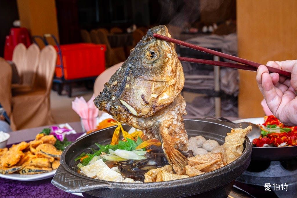 小橋流水餐廳石門活魚：砂鍋魚頭｜龍潭聚餐餐廳推薦