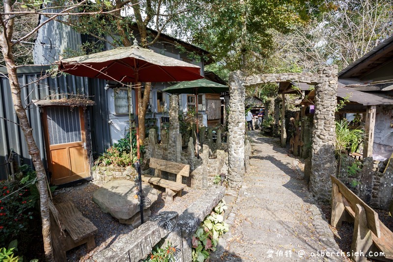 阿將的家23咖啡館．嘉義阿里山石頭屋（阿里山必訪讓你忘卻煩擾放鬆的祕境） @愛伯特