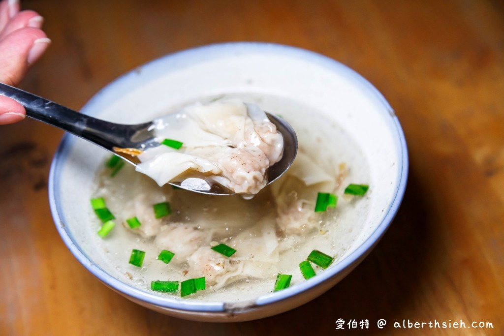 宜蘭頭城美食．阿茂麵攤（五十年老店，有顆粒的古早味黑芝麻麻醬麵好吃） @愛伯特