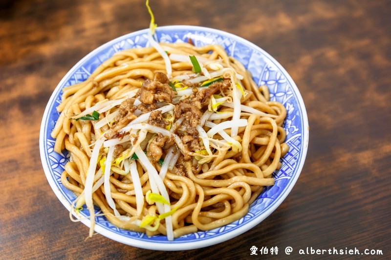 阿嬤的豬血湯．台中后里美食（傳承四代在地人必推的炒麵早餐） @愛伯特