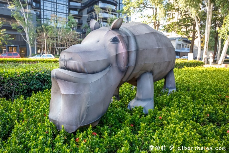 2020台灣燈會（台中文心森林公園童趣樂園戽斗動物花燈超可愛） @愛伯特