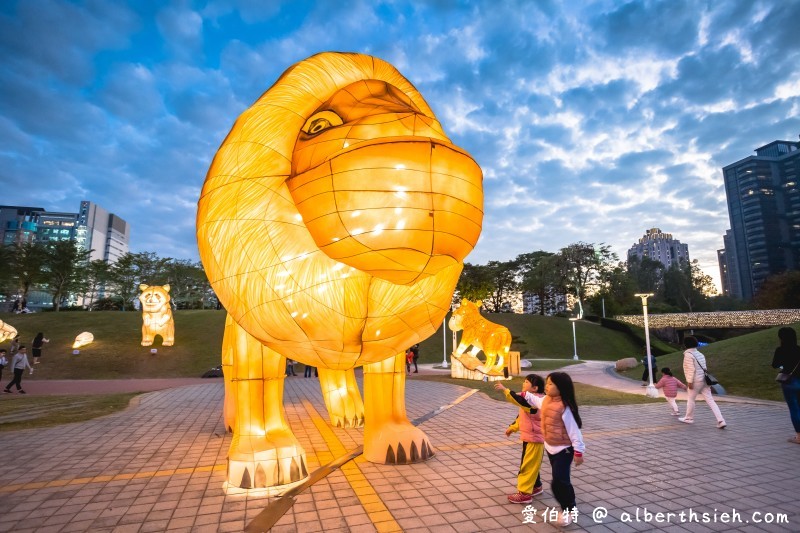 2020台灣燈會（台中文心森林公園童趣樂園戽斗動物花燈超可愛） @愛伯特