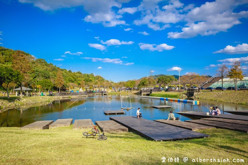 大溪河濱公園．桃園親子景點（腹地廣大的綠地公園以及共融式遊具兒童遊樂場） @愛伯特