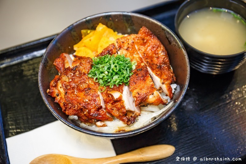 燒丼株式會社．桃園統領美食（肉食主義必訪，燒肉丼有醬香不過鹹超滿足） @愛伯特