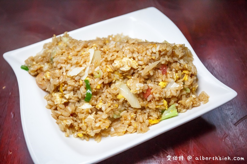 台中后里美食．火少爺專業炒飯（使用臭豆腐皮蛋米血組成的臺灣地獄炒飯超有創意） @愛伯特