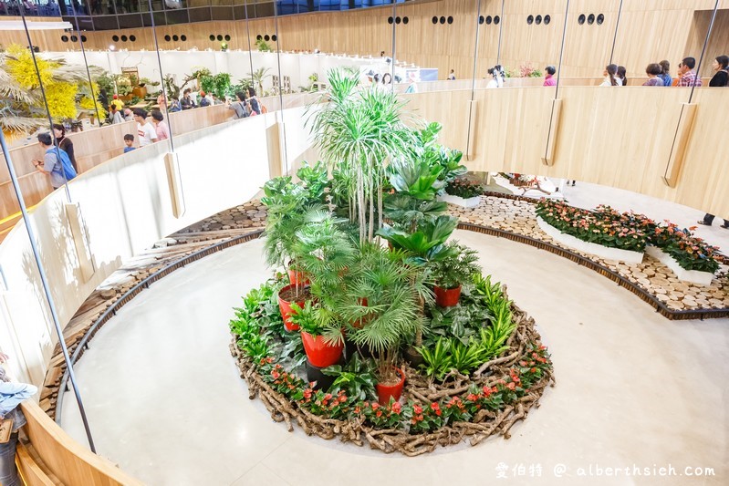 后里馬場．台中花博（花舞館看蘭花/故宮館看翠玉白菜/欣賞馬術表演） @愛伯特